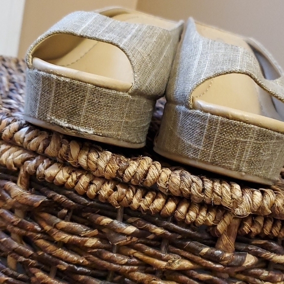 Daysie by Chinese Laundry slipon wedge - 10 - Picture 6 of 11